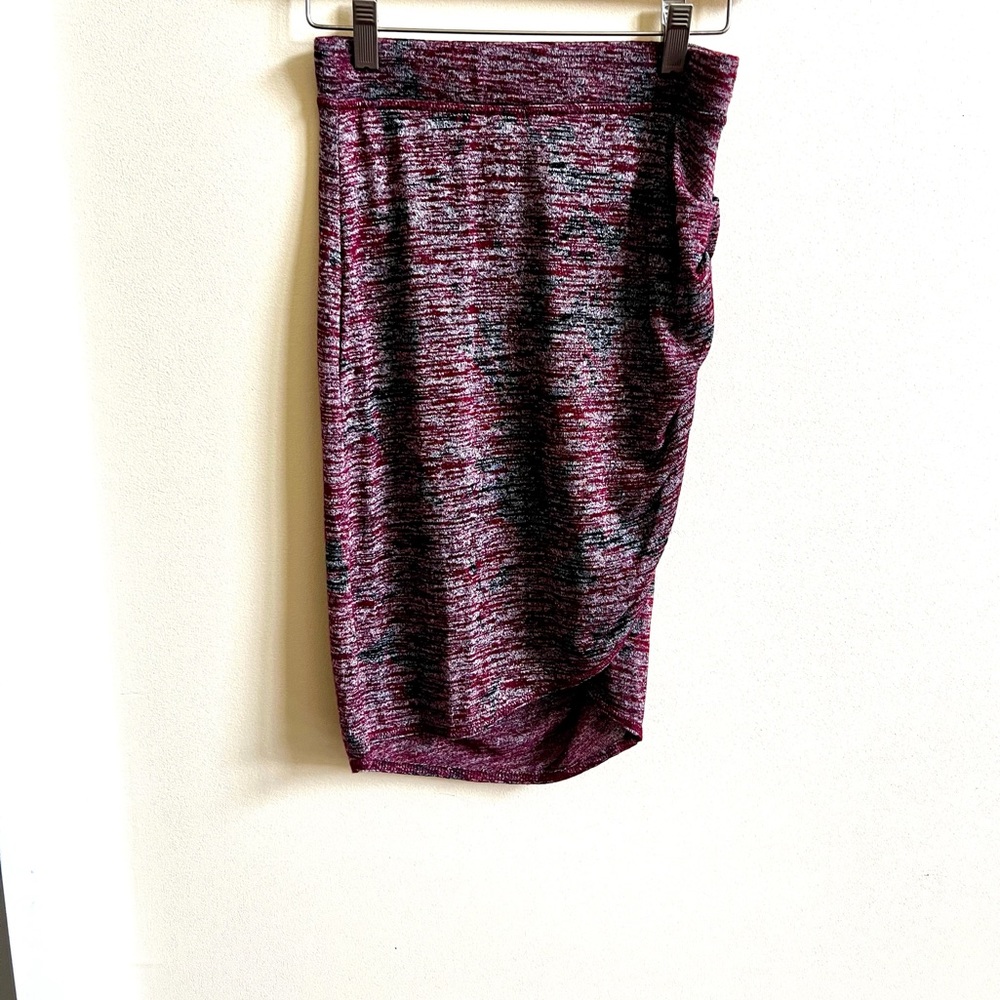 Aritzia Wilfred Free Skirt